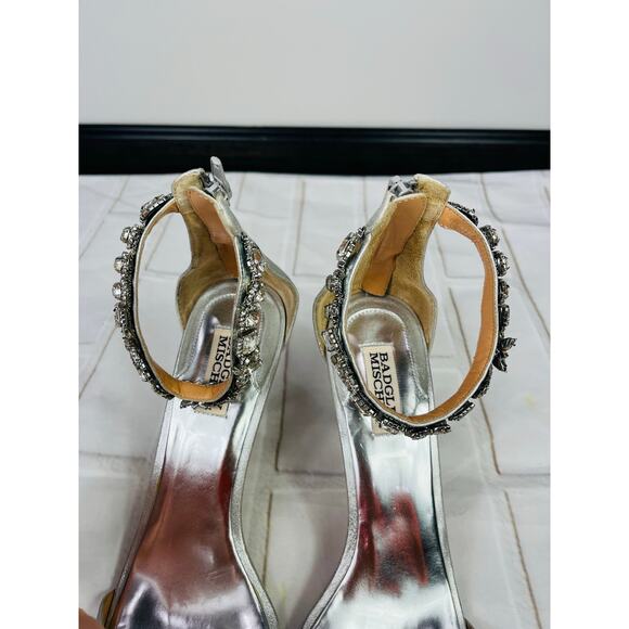 Badgley Mischka silver rhinestone ankle strap heeled sandals sz 10M - Picture 5 of 10